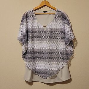 Jade Moon boho cape style gray, black & white size 1X